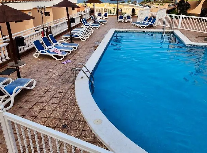 Attique Tenerife Sud * Адехе